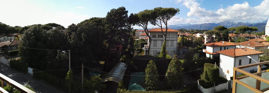 Hotel Elizabeth Marina di Pietrasanta Bagian luar foto