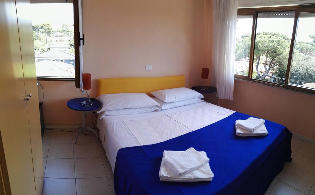Hotel Elizabeth Marina di Pietrasanta Bagian luar foto