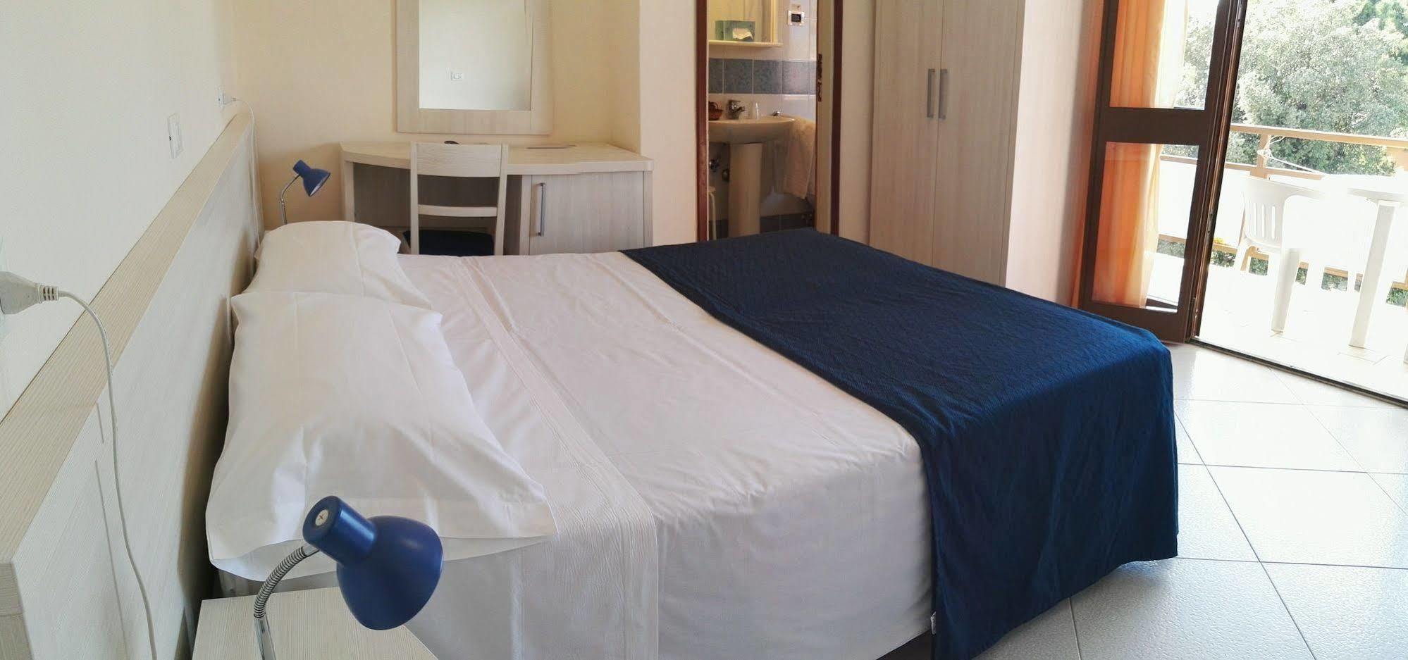 Hotel Elizabeth Marina di Pietrasanta Bagian luar foto